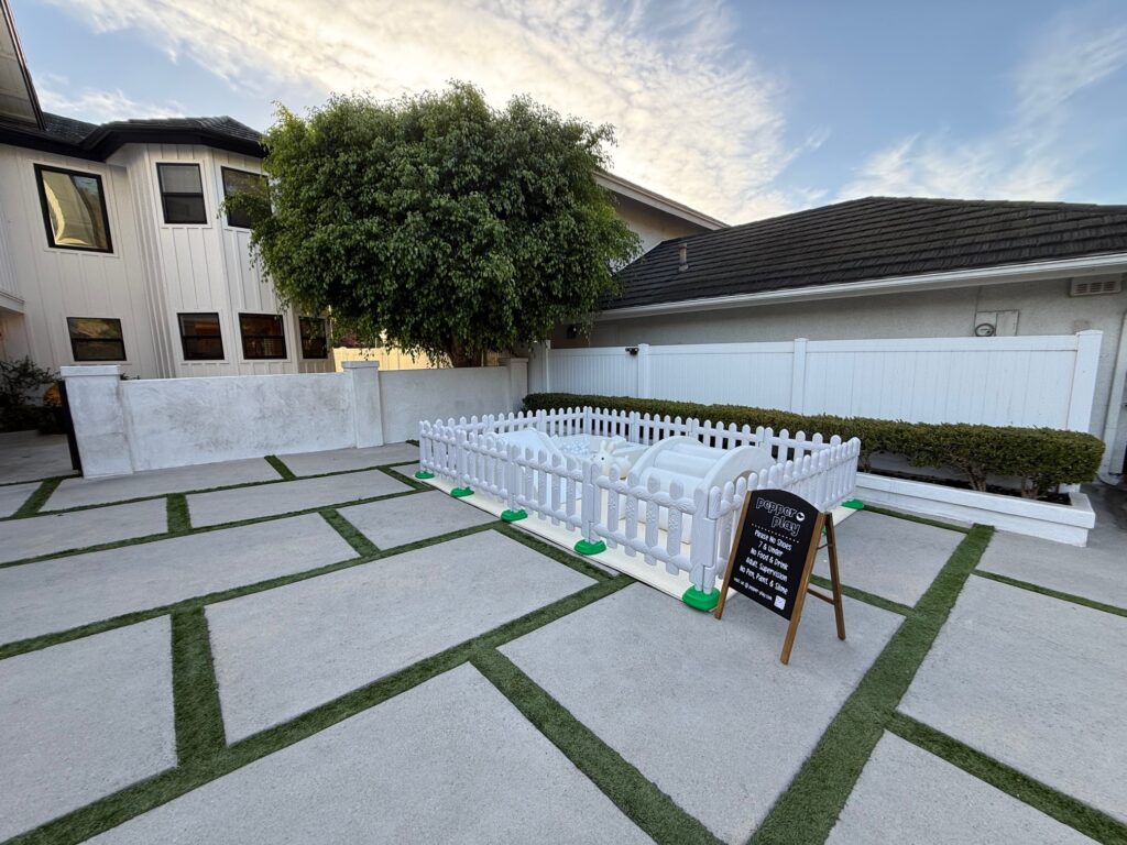 White Soft Play Set in Laguna Niguel