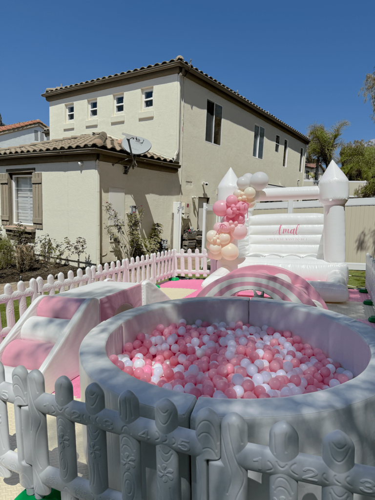 Pink soft play set with bounce house